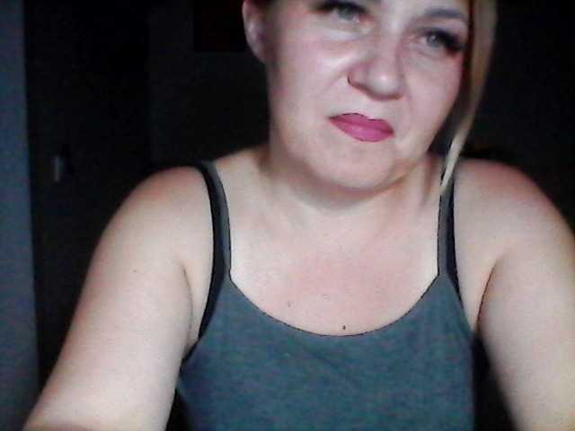 CosandraMix live cam on BongaCams