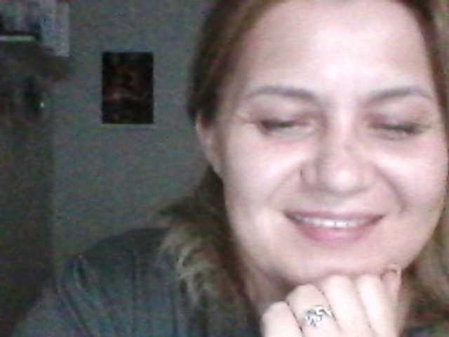CosandraMix live cam on BongaCams