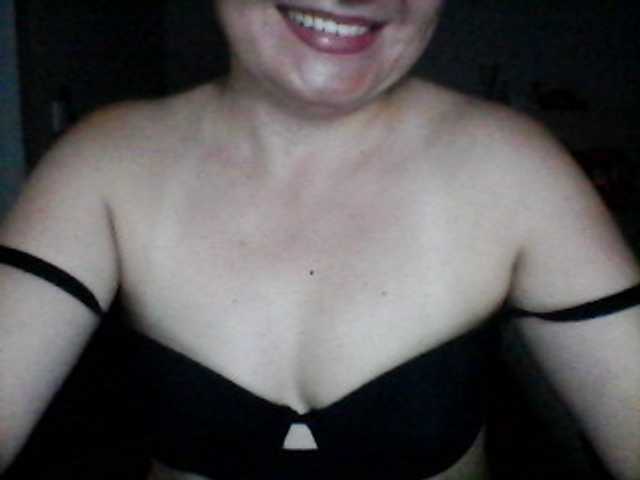 CosandraMix live webcam show