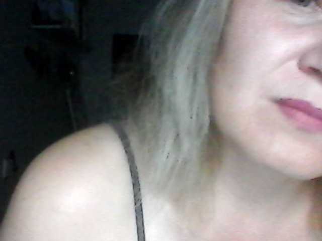 CosandraMix live cam on BongaCams