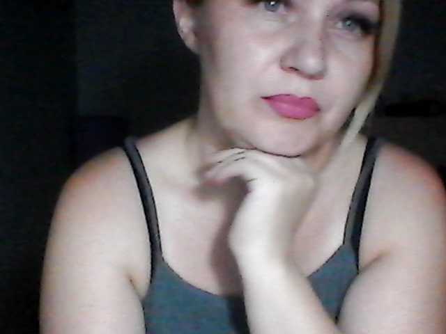 CosandraMix live cam on BongaCams