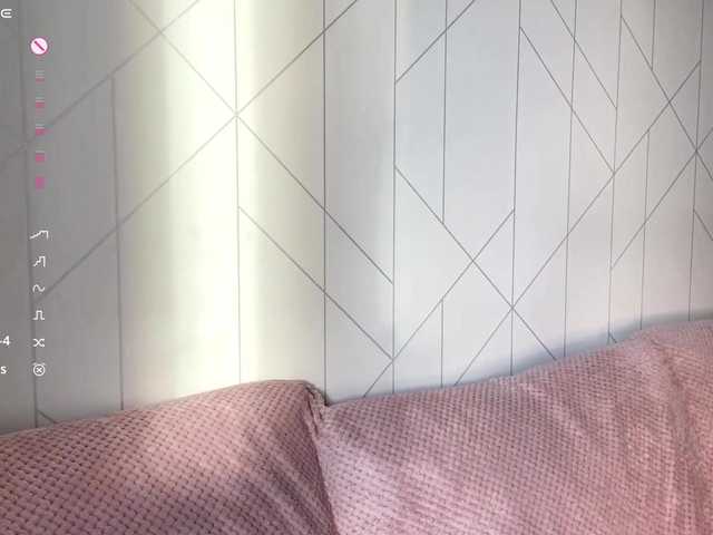 MilaJess live cam on BongaCams