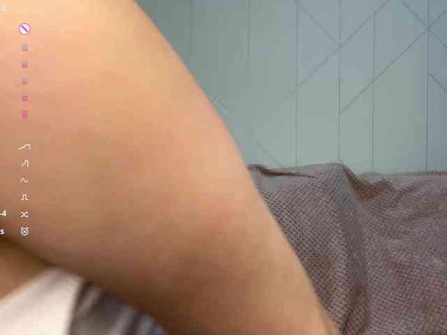 MilaJess webcam