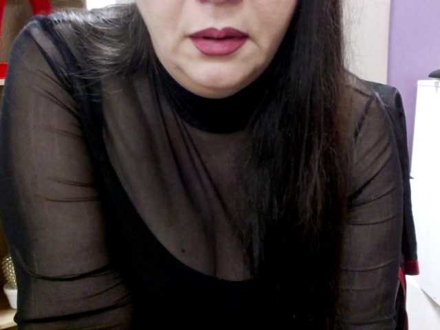 velvetgloria live webcam show