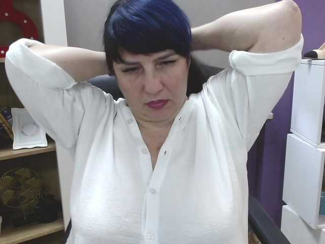 velvetgloria live cam on BongaCams