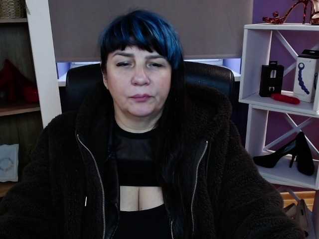 velvetgloria live cam on BongaCams