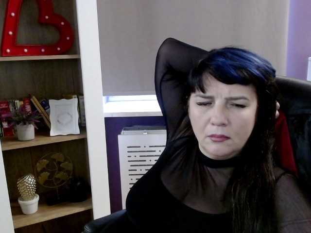 velvetgloria live webcam show