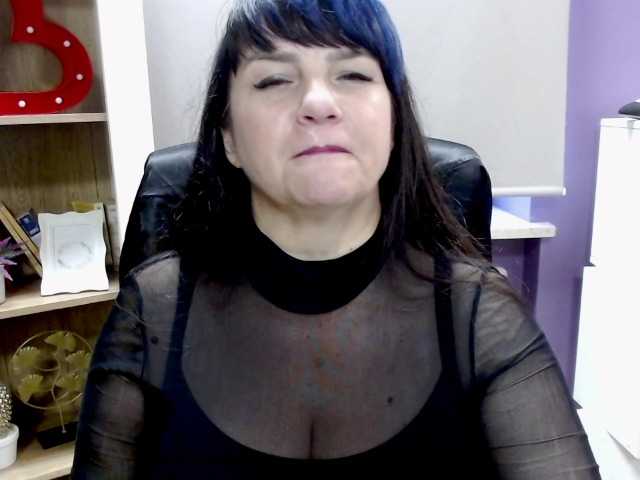 velvetgloria live webcam show