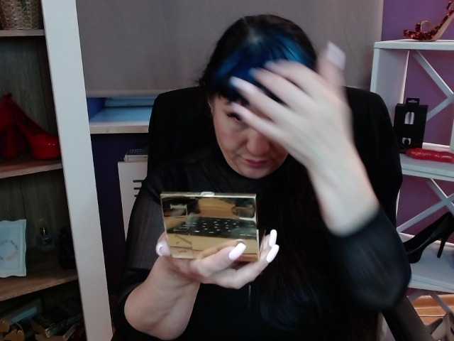 velvetgloria live cam preview
