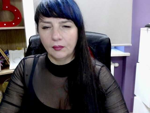 velvetgloria live webcam show