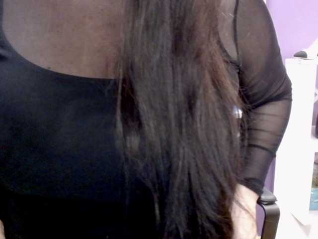 velvetgloria live webcam show