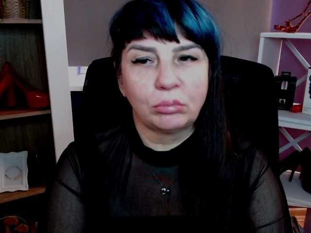 velvetgloria live cam on BongaCams