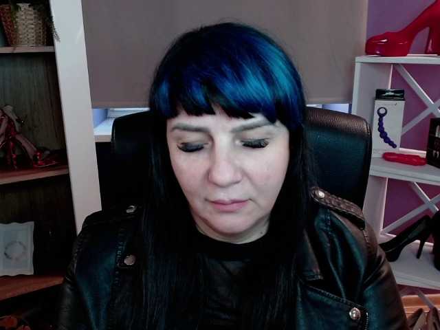 velvetgloria live cam on BongaCams