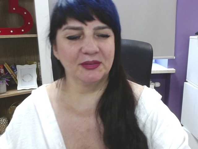 velvetgloria live cam on BongaCams