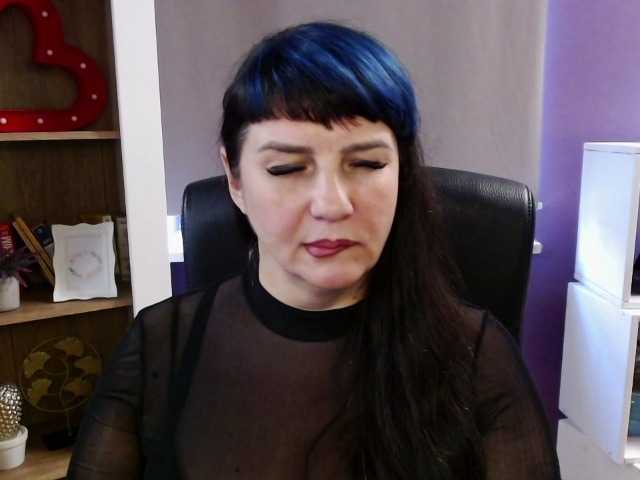 velvetgloria live cam on BongaCams