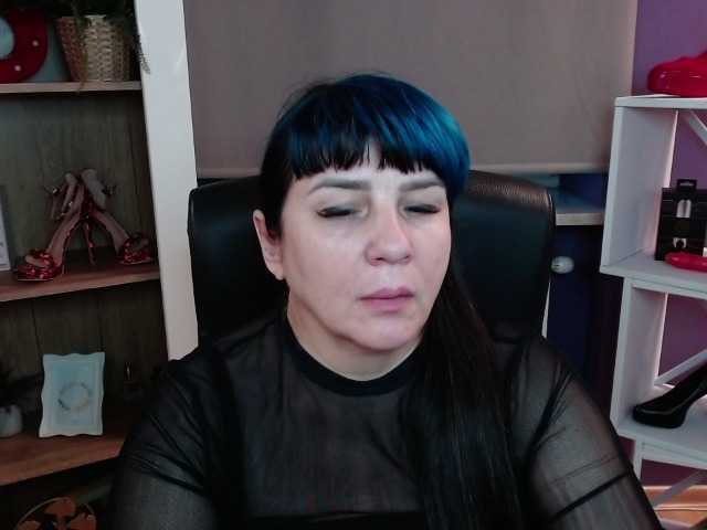 velvetgloria live cam on BongaCams