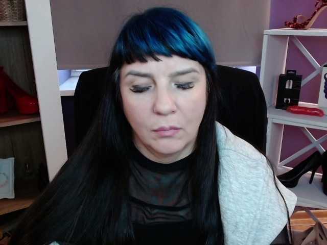velvetgloria live cam on BongaCams