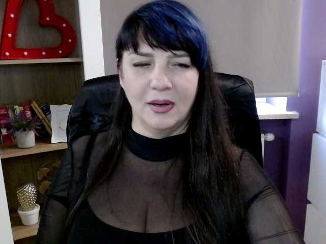 velvetgloria live webcam show