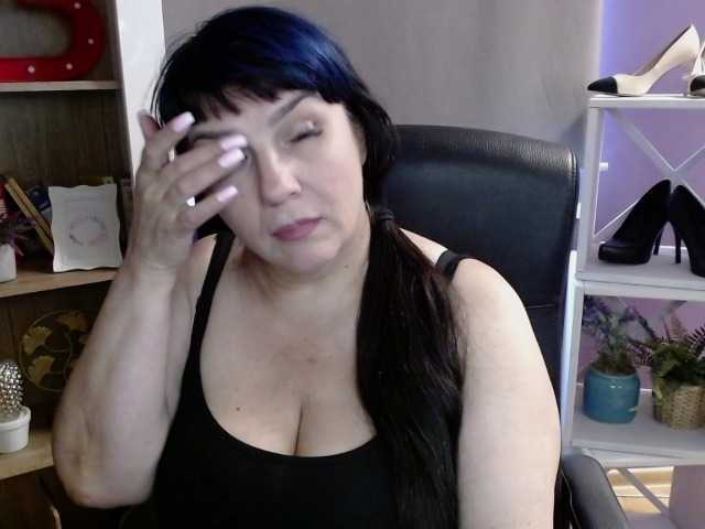 velvetgloria live cam on BongaCams