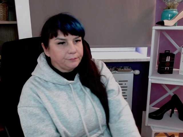 velvetgloria live cam on BongaCams