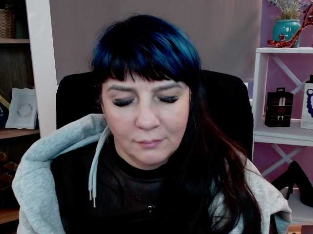 velvetgloria live cam on BongaCams