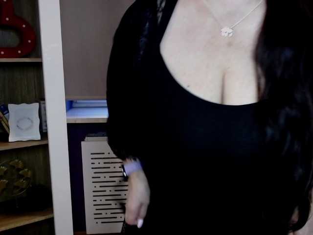 velvetgloria live cam on BongaCams