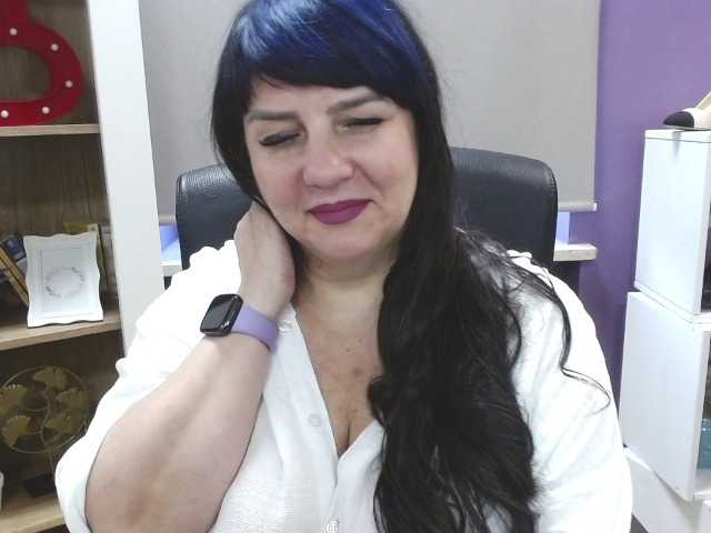 velvetgloria live cam on BongaCams