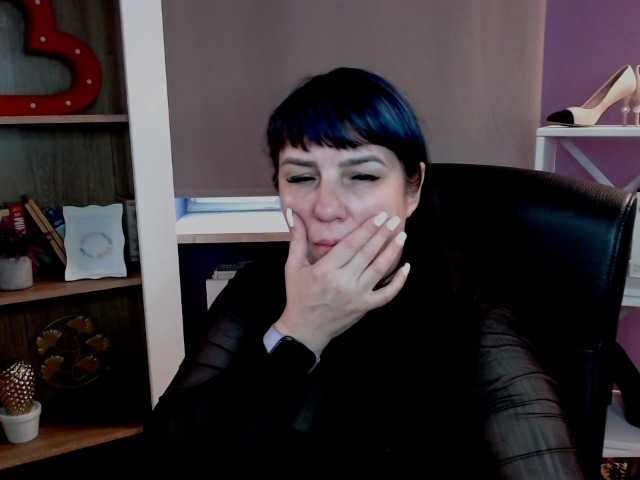 velvetgloria live cam on BongaCams