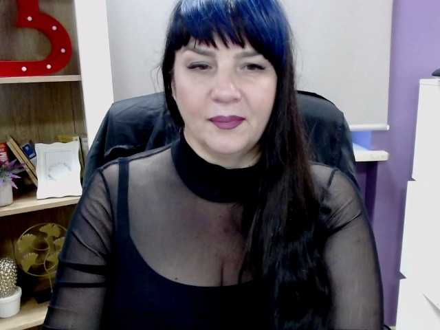 velvetgloria live cam on BongaCams