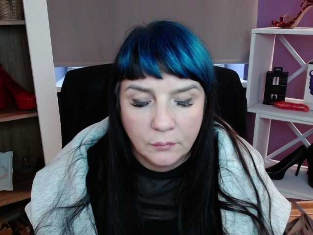 velvetgloria live cam on BongaCams