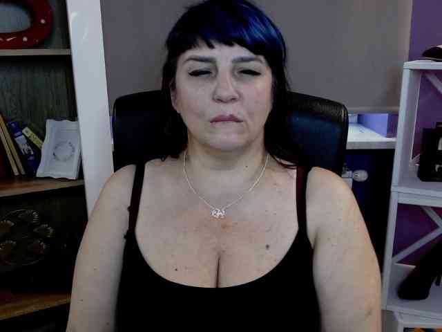 velvetgloria webcam