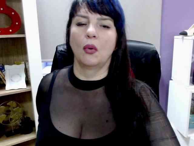 velvetgloria webcam