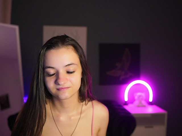 Zoenica live cam on BongaCams