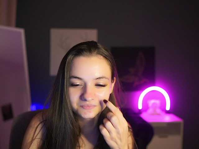 Zoenica live cam on BongaCams