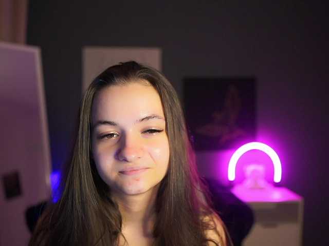Zoenica live cam on BongaCams