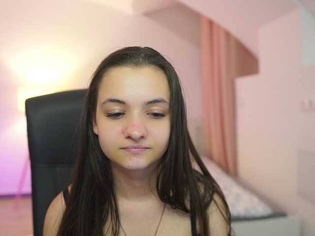 Zoenica live cam on BongaCams