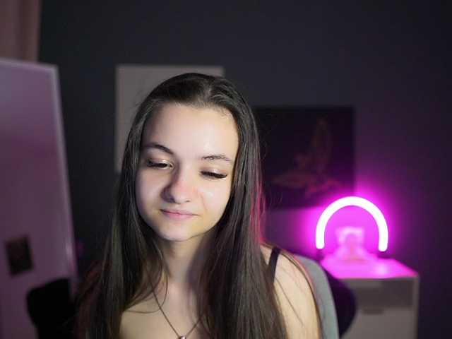Zoenica live cam on BongaCams