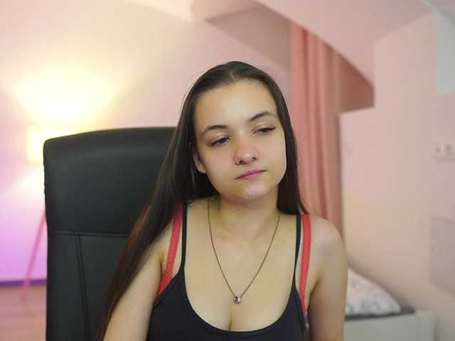 Zoenica live cam on BongaCams