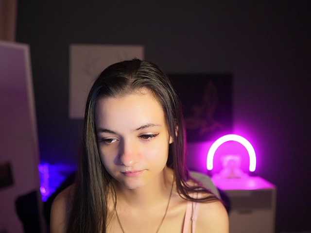 Zoenica live cam on BongaCams