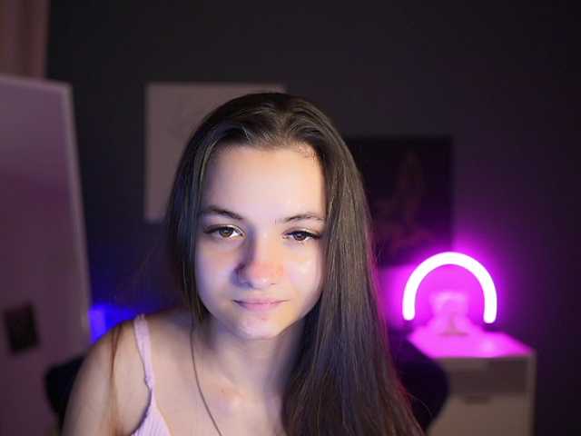 Zoenica live cam on BongaCams