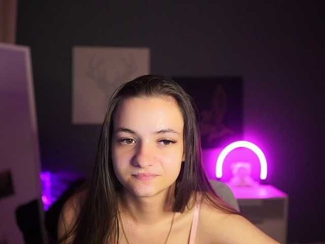 Zoenica live cam on BongaCams