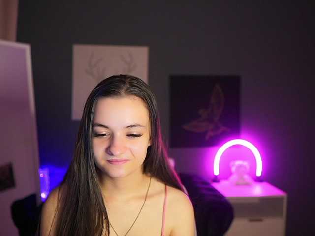 Zoenica live cam on BongaCams