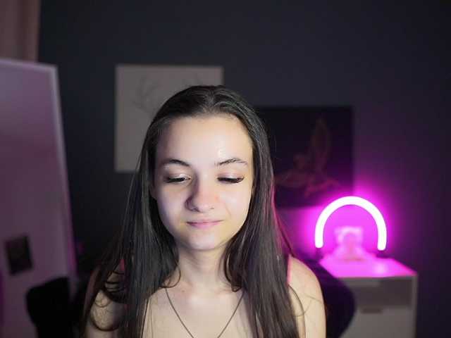 zoenica live sex show