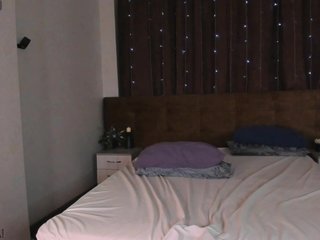 Elly-Blo0m Porn Show