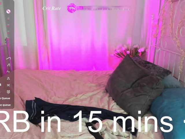 Elly-B1oom live cam on BongaCams