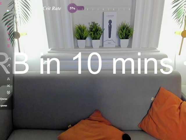 Elly-B1oom live cam on BongaCams
