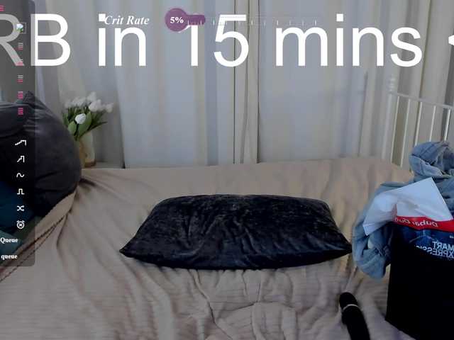 Elly-B1oom live cam on BongaCams