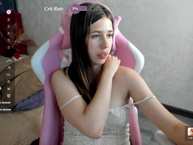 Elly-B1oom live cam on BongaCams