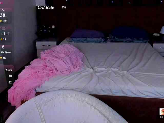 Elly-Blo0m webcam