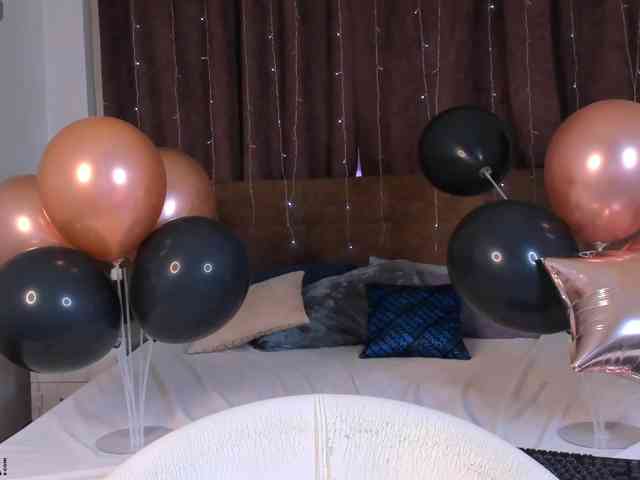 Elly-B1oom Elly-B1oom